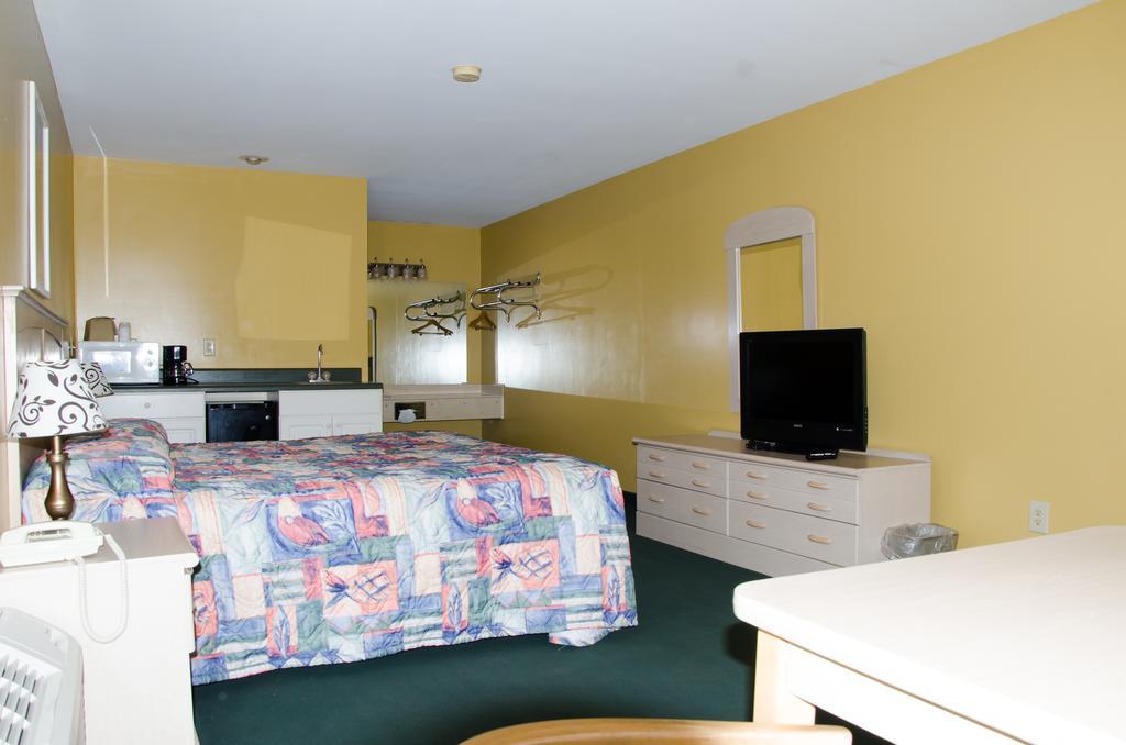 Key West Inn - Childersburg חדר תמונה