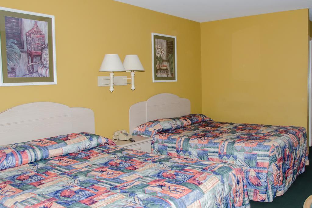 Key West Inn - Childersburg חדר תמונה