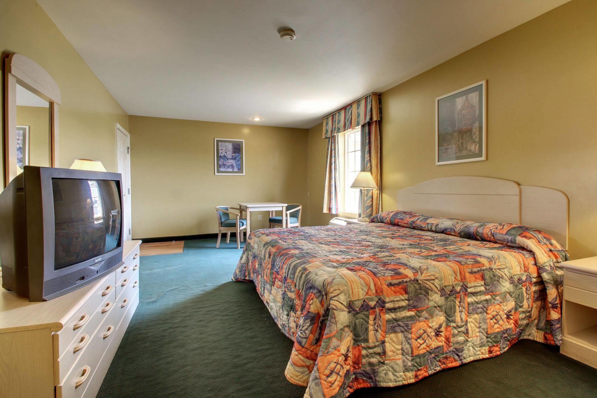 Key West Inn - Childersburg מראה חיצוני תמונה